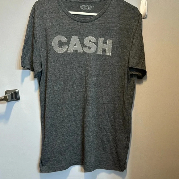 Lucky Brand Johnny Cash Man In Black S/S T-Shirt Gray LG “CASH” - Picture 3 of 5